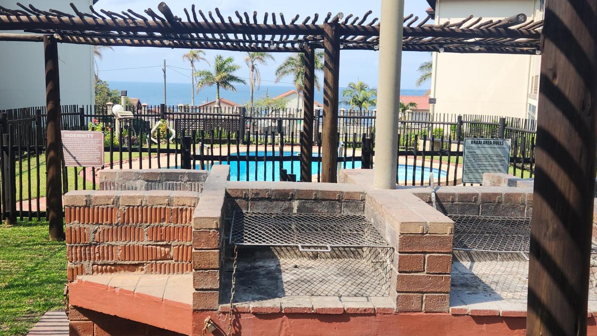 Topanga 17 Uvongo Beach Εξωτερικό φωτογραφία
