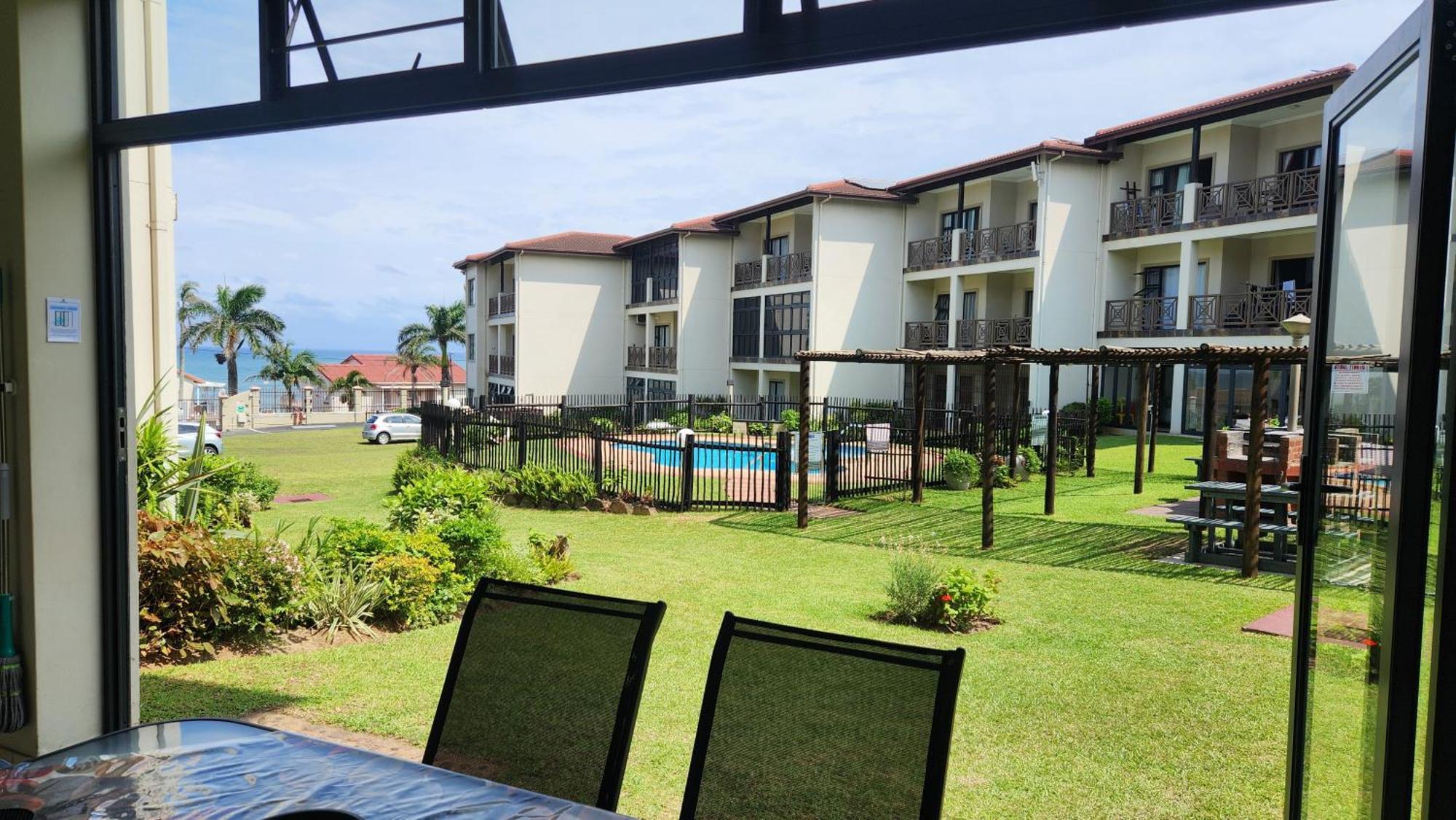 Topanga 17 Uvongo Beach Εξωτερικό φωτογραφία