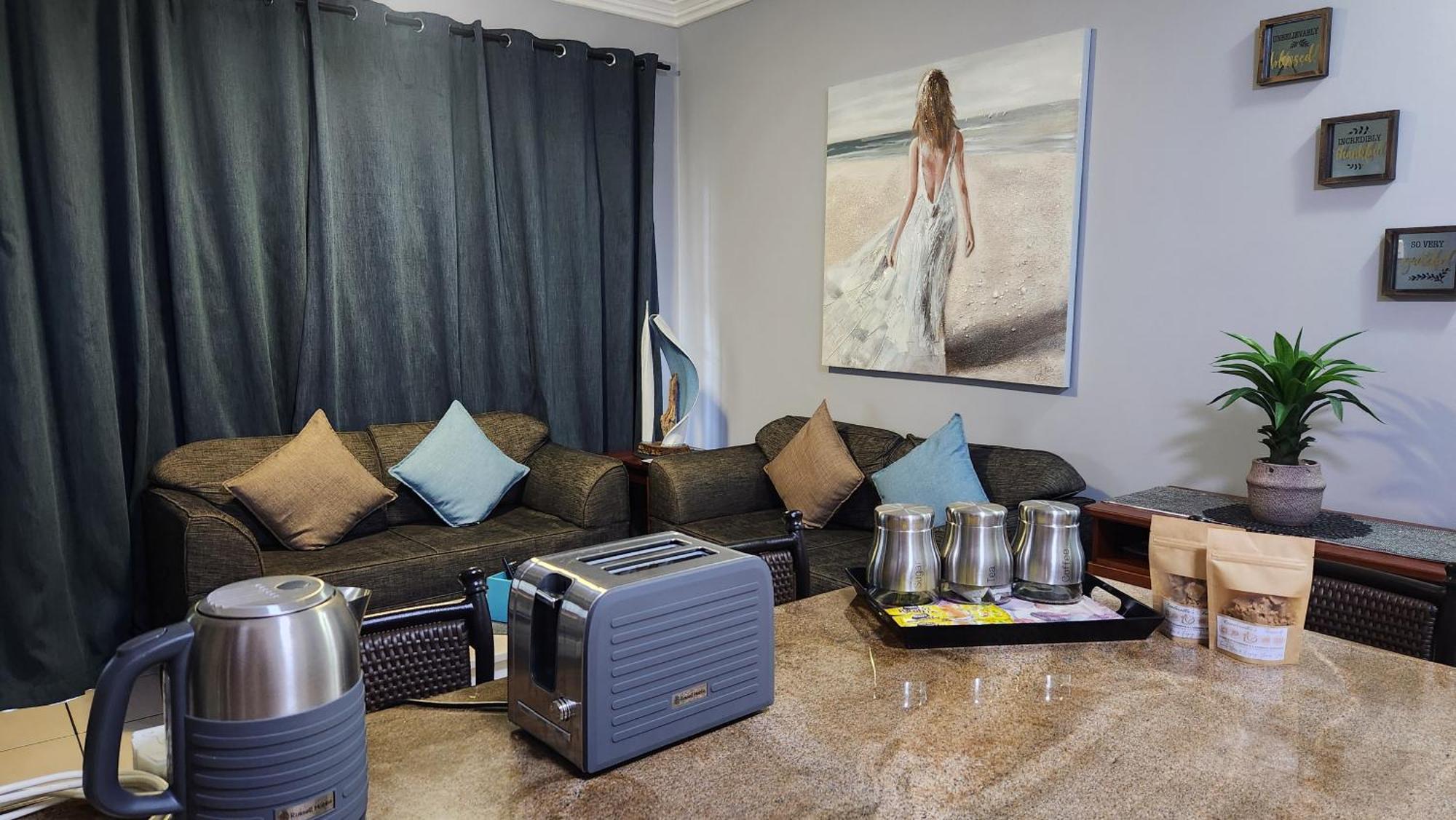Topanga 17 Uvongo Beach Εξωτερικό φωτογραφία
