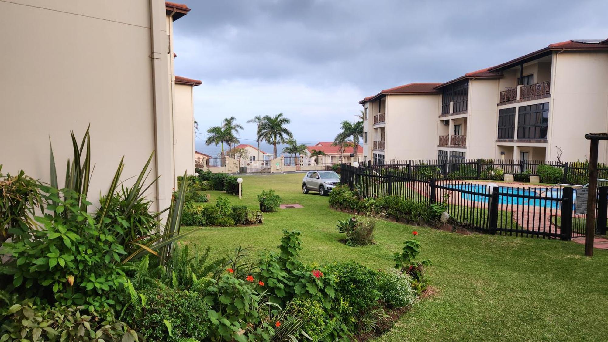Topanga 17 Uvongo Beach Εξωτερικό φωτογραφία